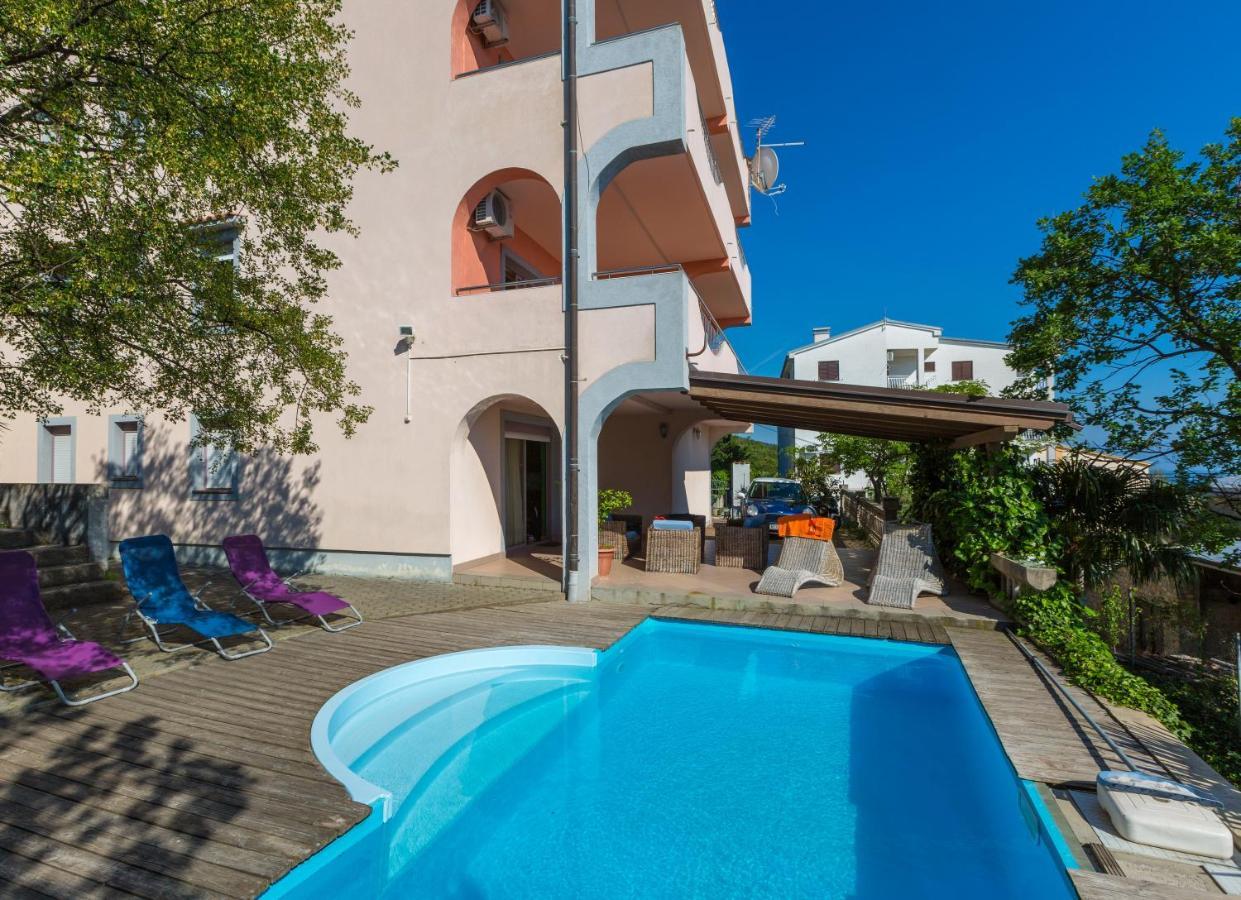 דראמליי Apartmani Rino מראה חיצוני תמונה